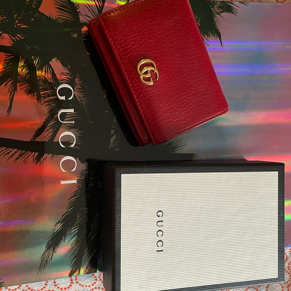 Gucci wallet